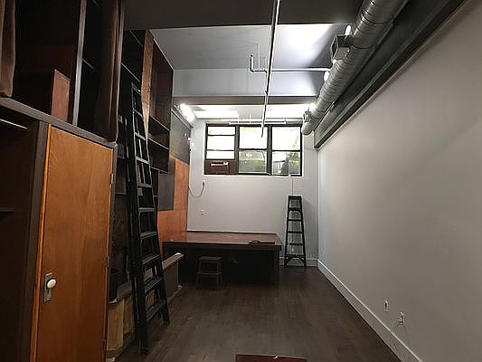 2nd image of 41 Kosciuszko St #502