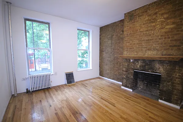 Rented by Compass | media 15