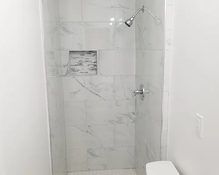 2467 Calvin Ave — Photo 11
