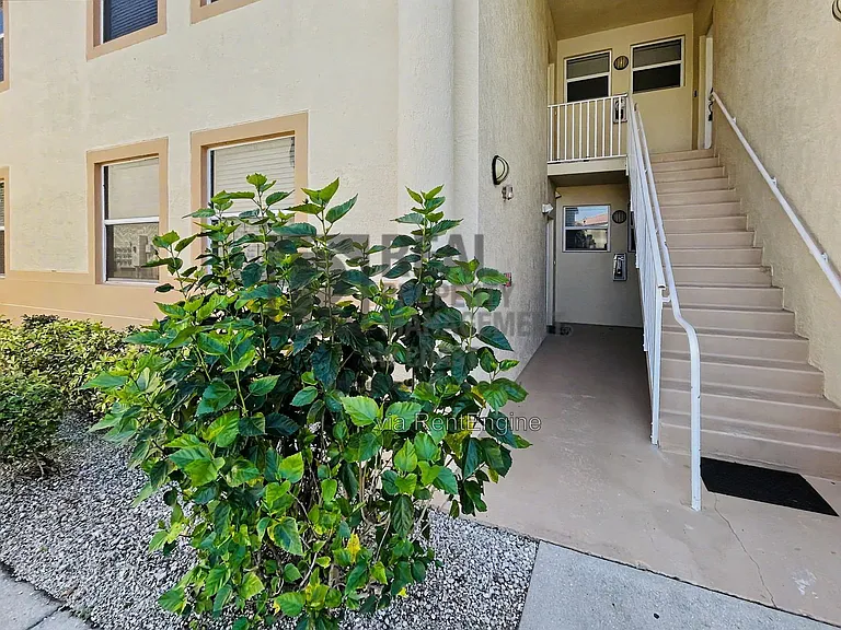 15449 Bellamar Cir #1213 — Photo 1