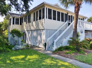 2005 Palmetto Blvd, Edisto Island, SC 29438