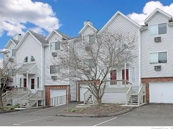 925 Oronoke Road #20D, Waterbury, CT 06708
