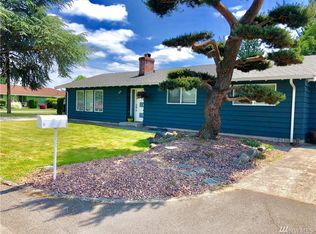1802 11th Ave NW, Puyallup, WA 98371