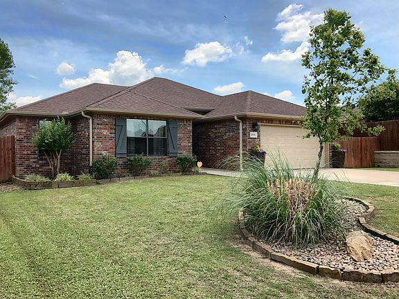 3rd image of 4910 Caddo Creek Ct