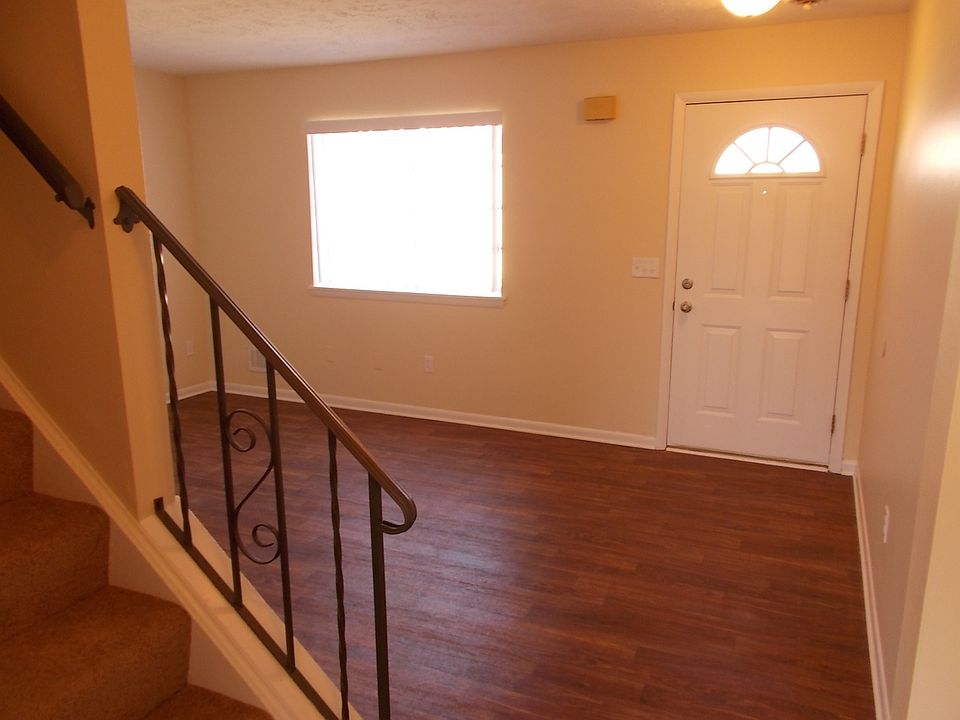 1st image of 348 Jefferson Ave APT 14