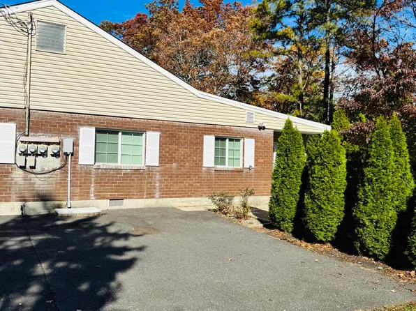 12 Willow Street #D, Toms River, NJ 08757