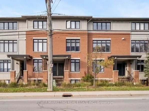 799 Montreal Rd #28, Ottawa, ON K1K 0S9