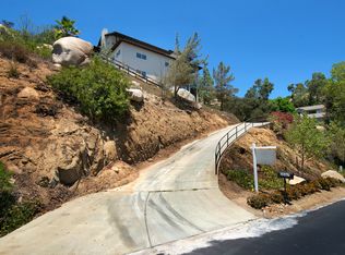 28467 Sandhurst Way, Escondido, CA 92026