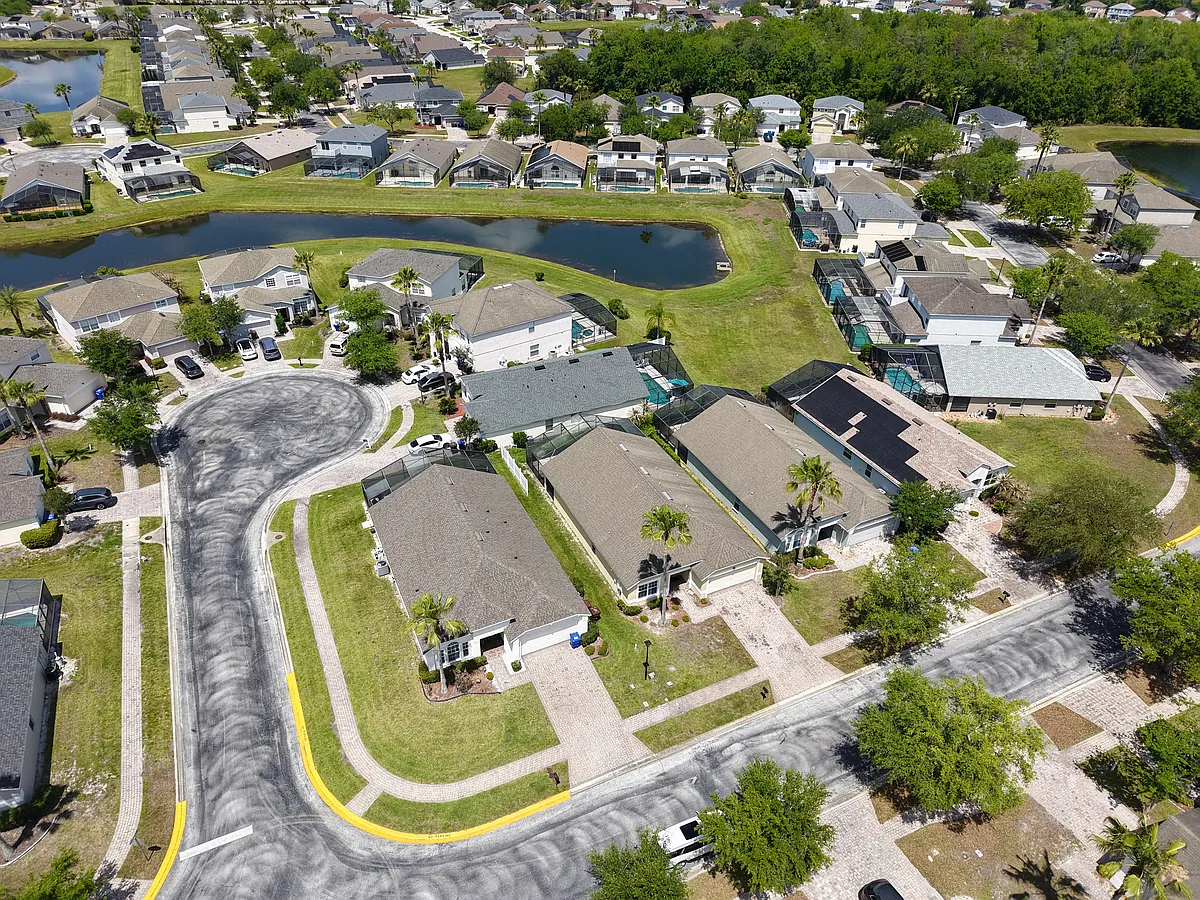 Building Photo - 4717 Cumbrian Lakes Dr