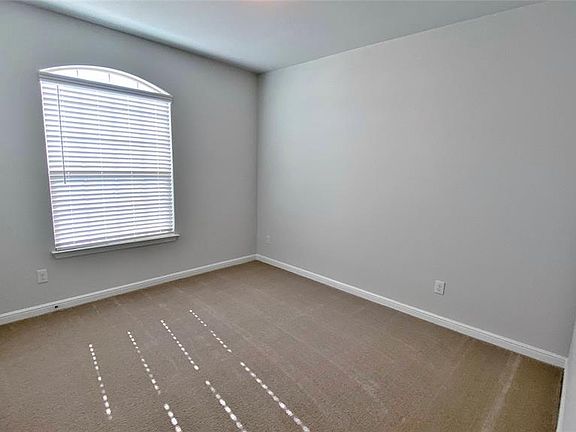 5th image of 1125 Twin Brooks Ln