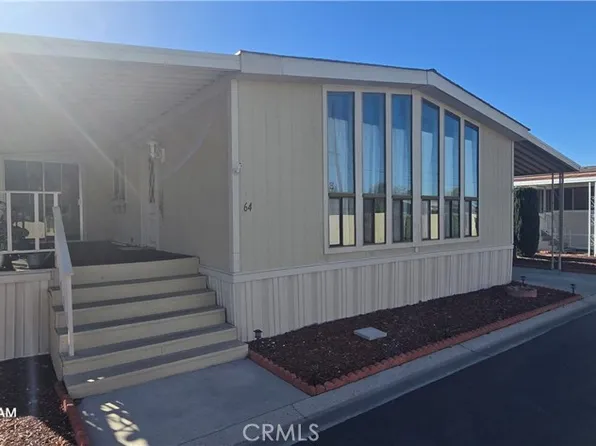 307 S Smith Ave Trlr 64, Corona, CA 92882