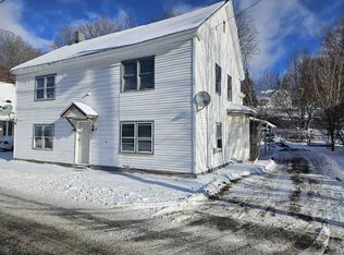 46 High St, Barton, VT 05822