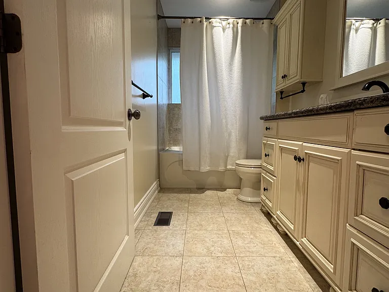 1175 Pinegrove Rd — Photo 16