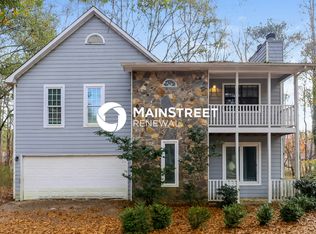 140 Paces Way, Fayetteville, GA 30215