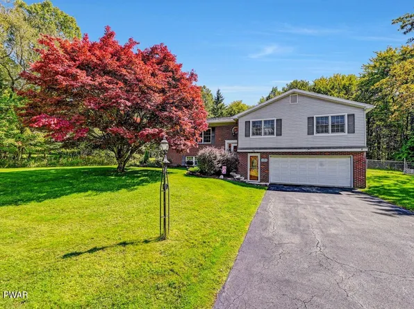 150 1st St, Richmondale, PA 18421