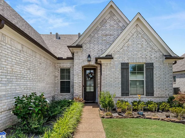485 Cherokee Cir, Oakland, TN 38060