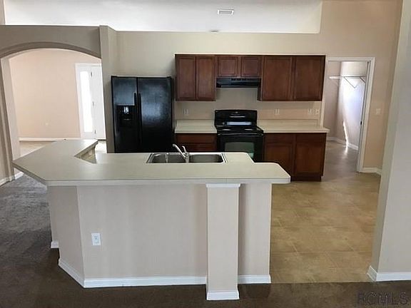 3rd image of 26 Bishop Ln