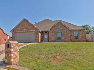 1213 Red Rock Dr, Elgin, OK 73538
