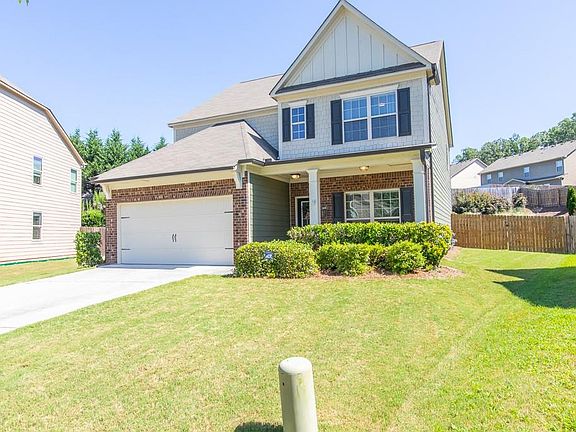 3rd image of 551 Collingsworth Ln