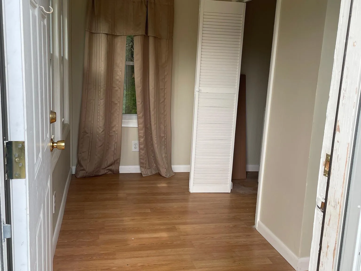 19 Blossom Rd — Photo 2