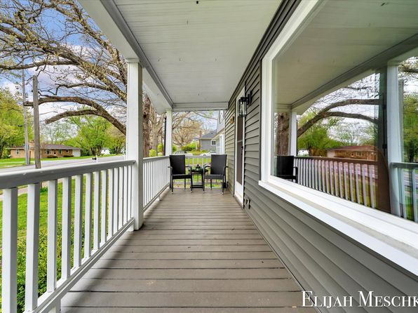 1344 Covell Ave NW, Grand Rapids, MI 49504
