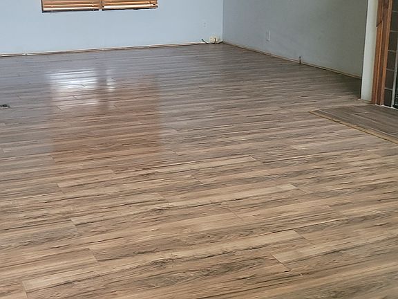 2nd image of 2412 County Road 147
