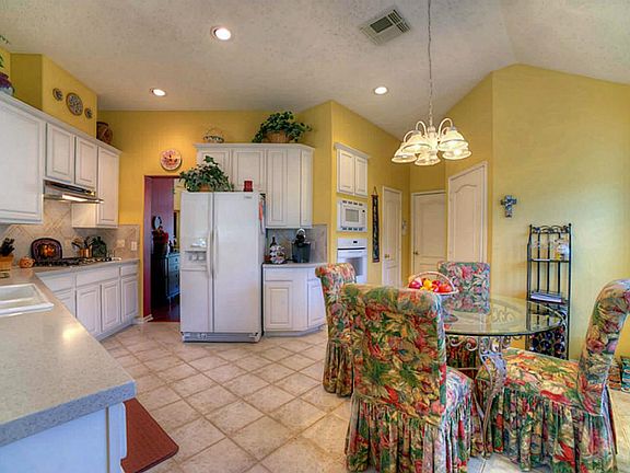 5th image of 2353 Golden Shores Ln