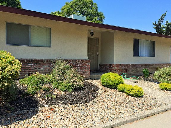 2nd image of 1348 Las Lomitas Cir