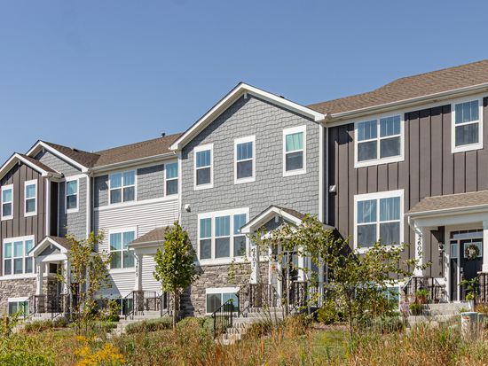 2607 Martini St, Mundelein, IL 60060