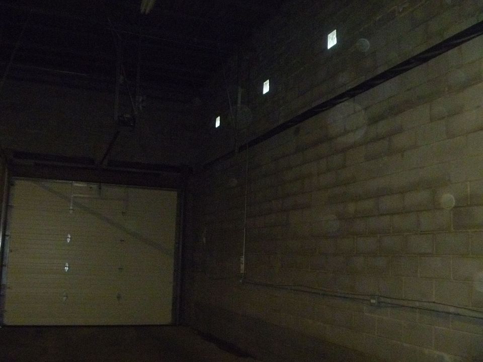 2nd image of 1635 N Lowell Ave