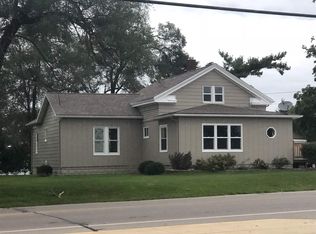 915 E Smith St, Warsaw, IN 46580