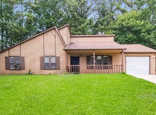 319 Knollwood Ln, Woodstock, GA 30188