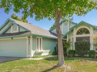 220 Shady Valley Ct, Rio Linda, CA 95673