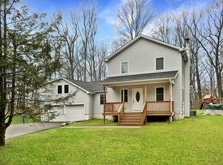 31 S End Ave, Durham, CT 06422