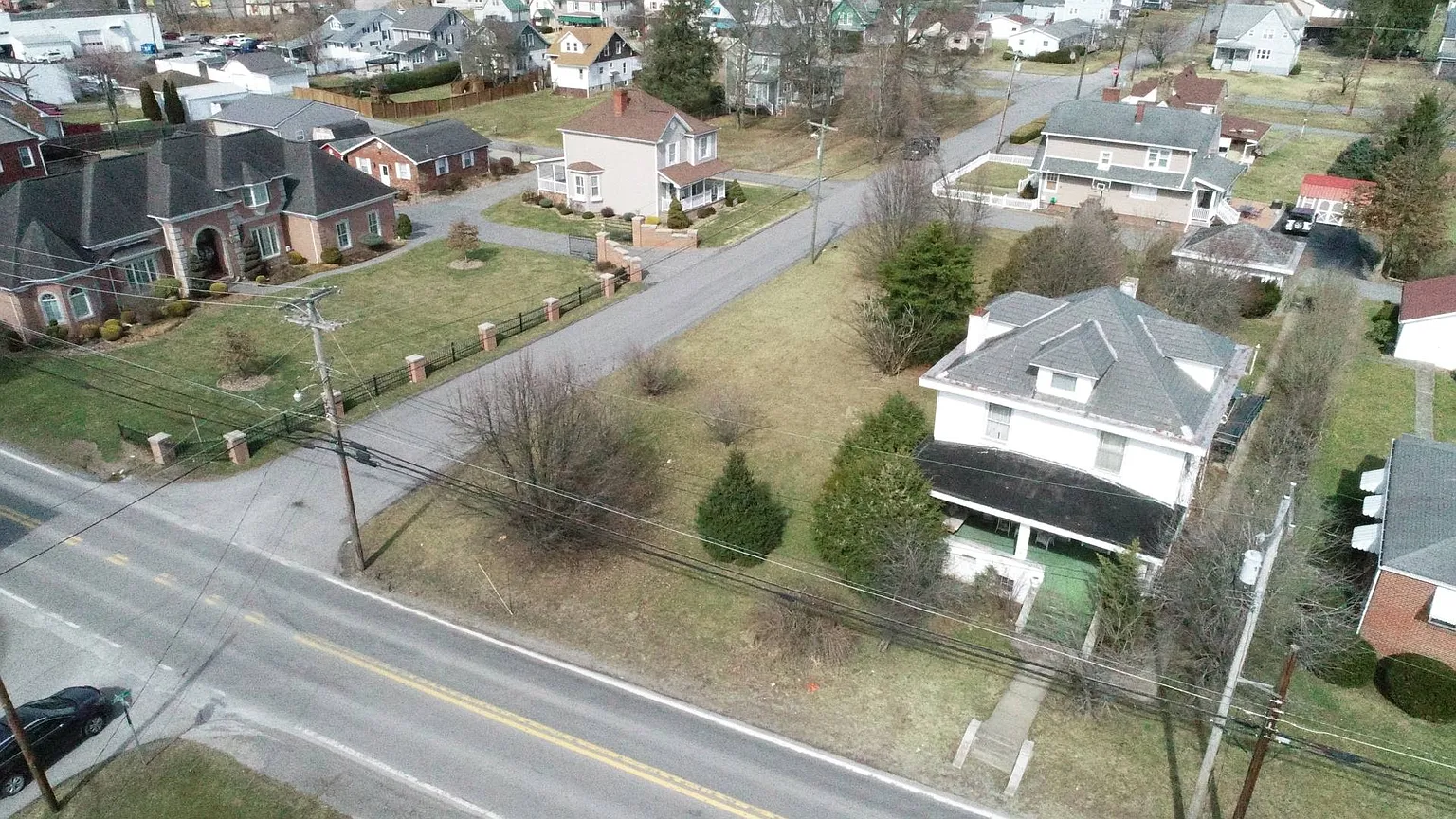 1117 Country Club Rd photo 1