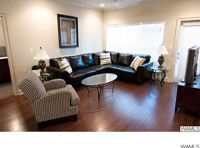 1st image of 700 15th Street #1305