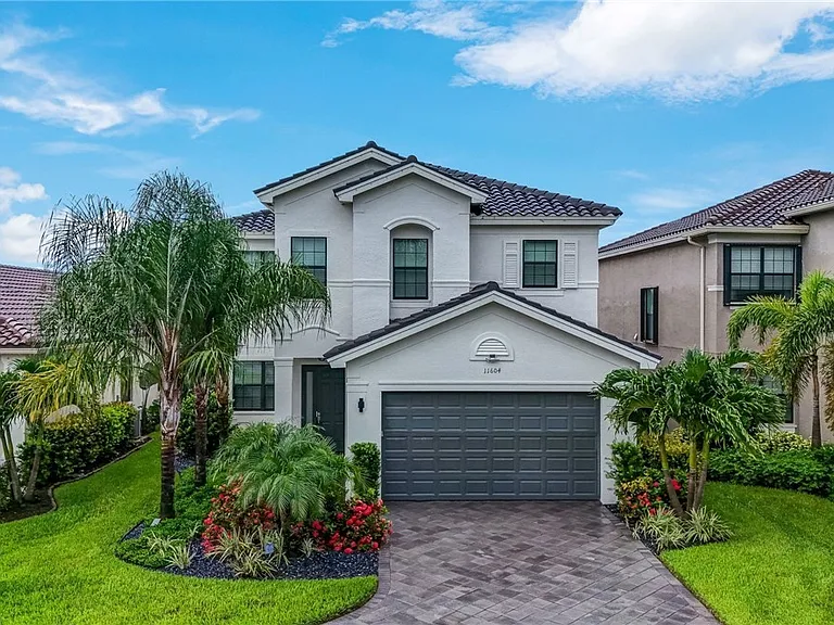 11604 Meadowrun Cir — Photo 46