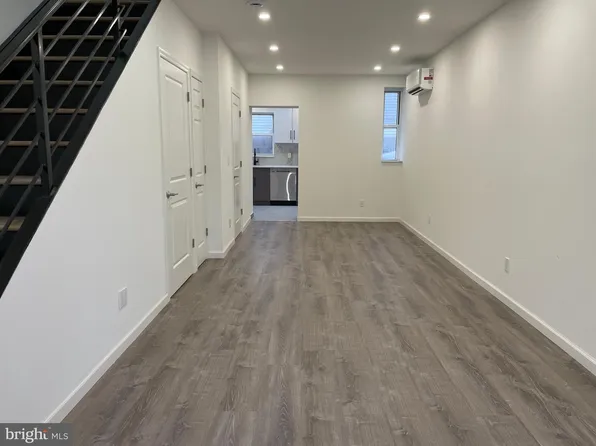 1813 N Reese St, Philadelphia, PA 19122