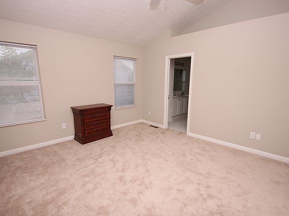 5th image of 426 Tottenham Blvd