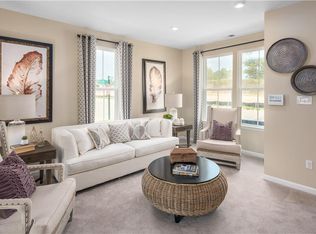287 Goldenstar Ln, Portsmouth, VA 23701