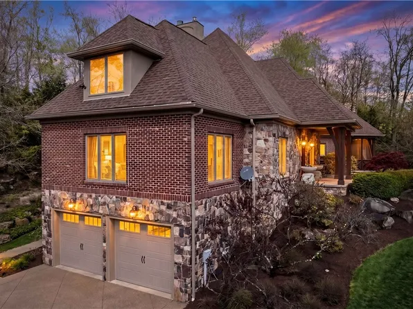 29 Virginia Ln, Canonsburg, PA 15317