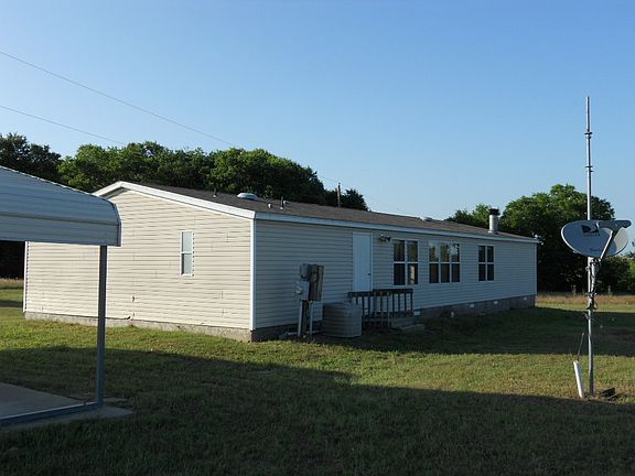 2nd image of 3376 SE County Road 40