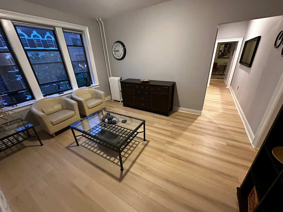 Building Photo - 42 Van Wagenen Ave #14