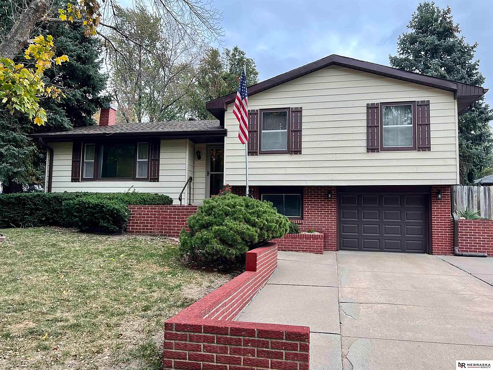 1st image of 4110 N 42nd Street Cir