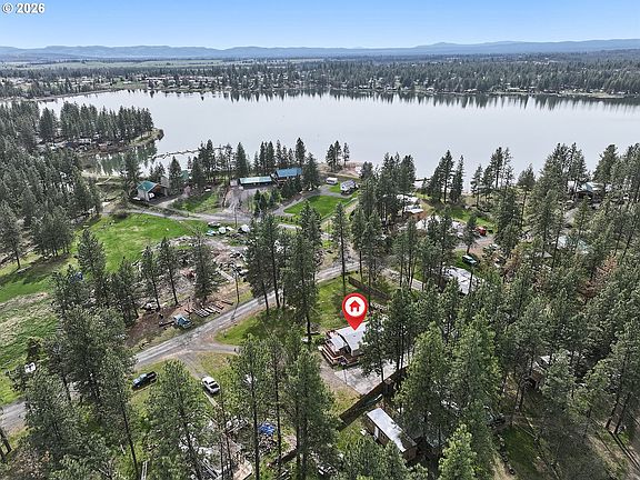 2nd image of 39 N Eagle Point Rd