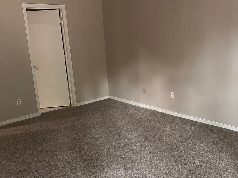 5552 Mountain Springs Cir — Photo 6