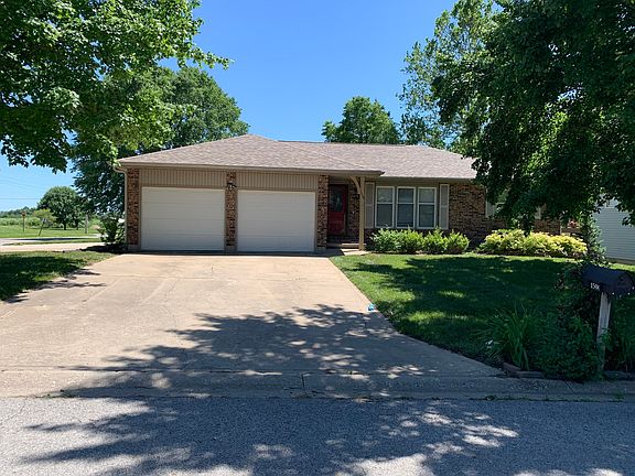 2nd image of 1506 Broadmoor Dr