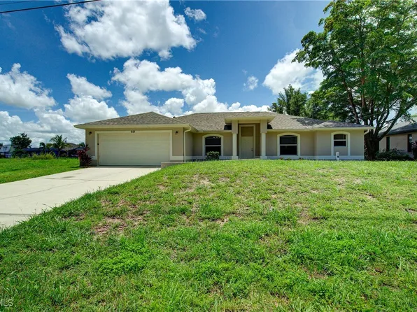919 SW 15th Pl, Cape Coral, FL 33991