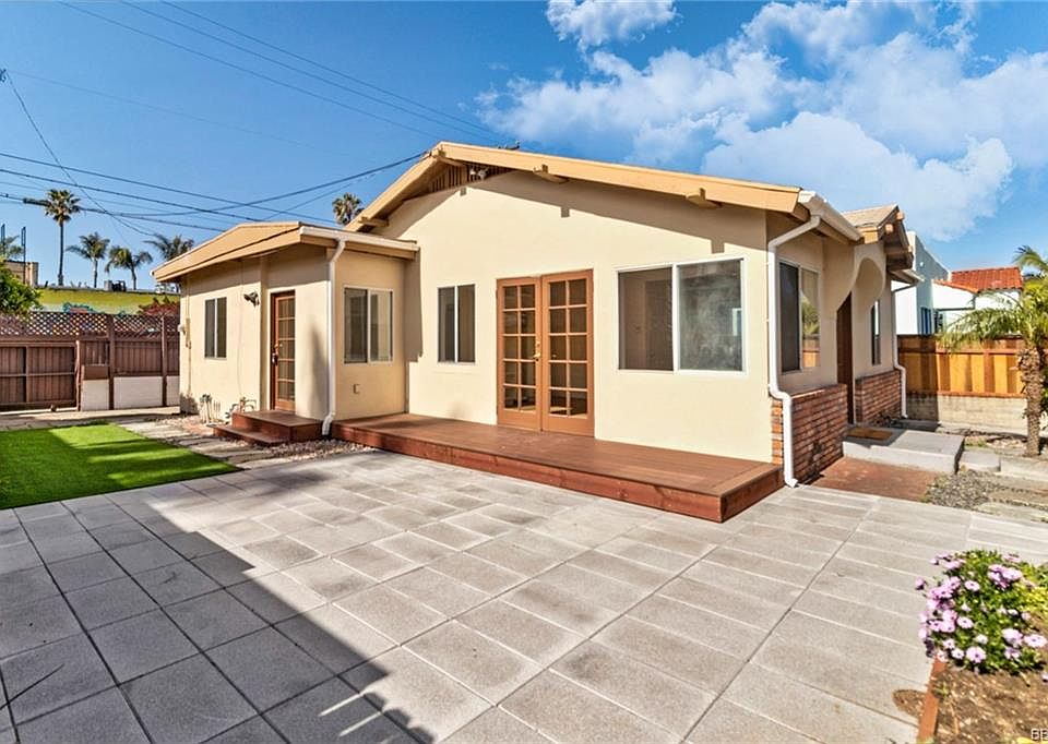 1st image of 4927 W Point Loma Blvd