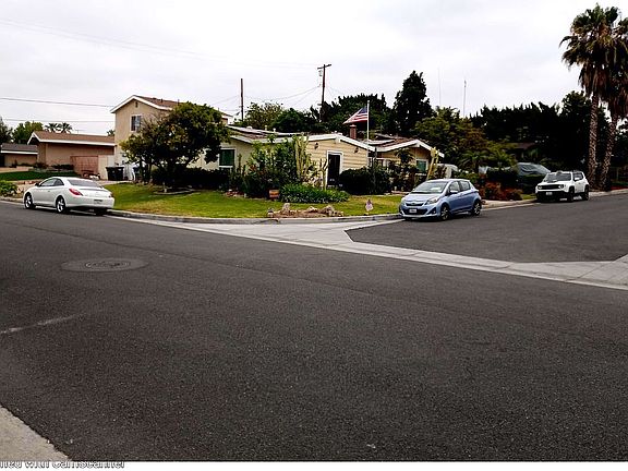 4th image of 14081 La Barca Dr